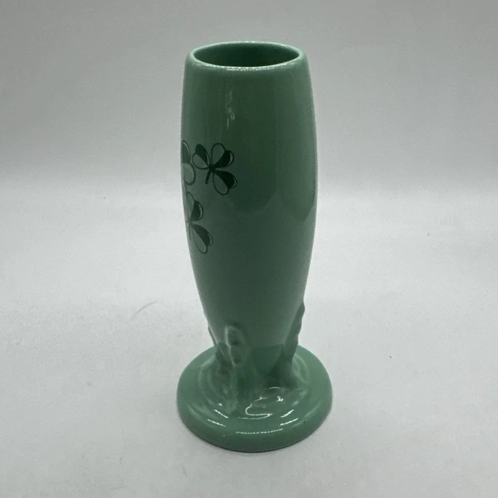 Fiesta Seamist Green Clover Bud Vase Homer Laughlin Ceramic Flower Holder